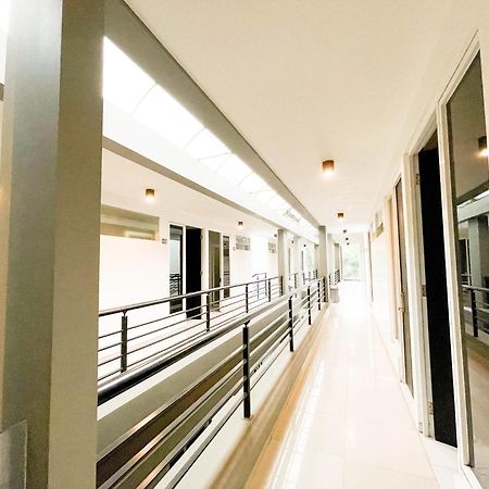 New Surya Hotel Banyuwangi  Dış mekan fotoğraf