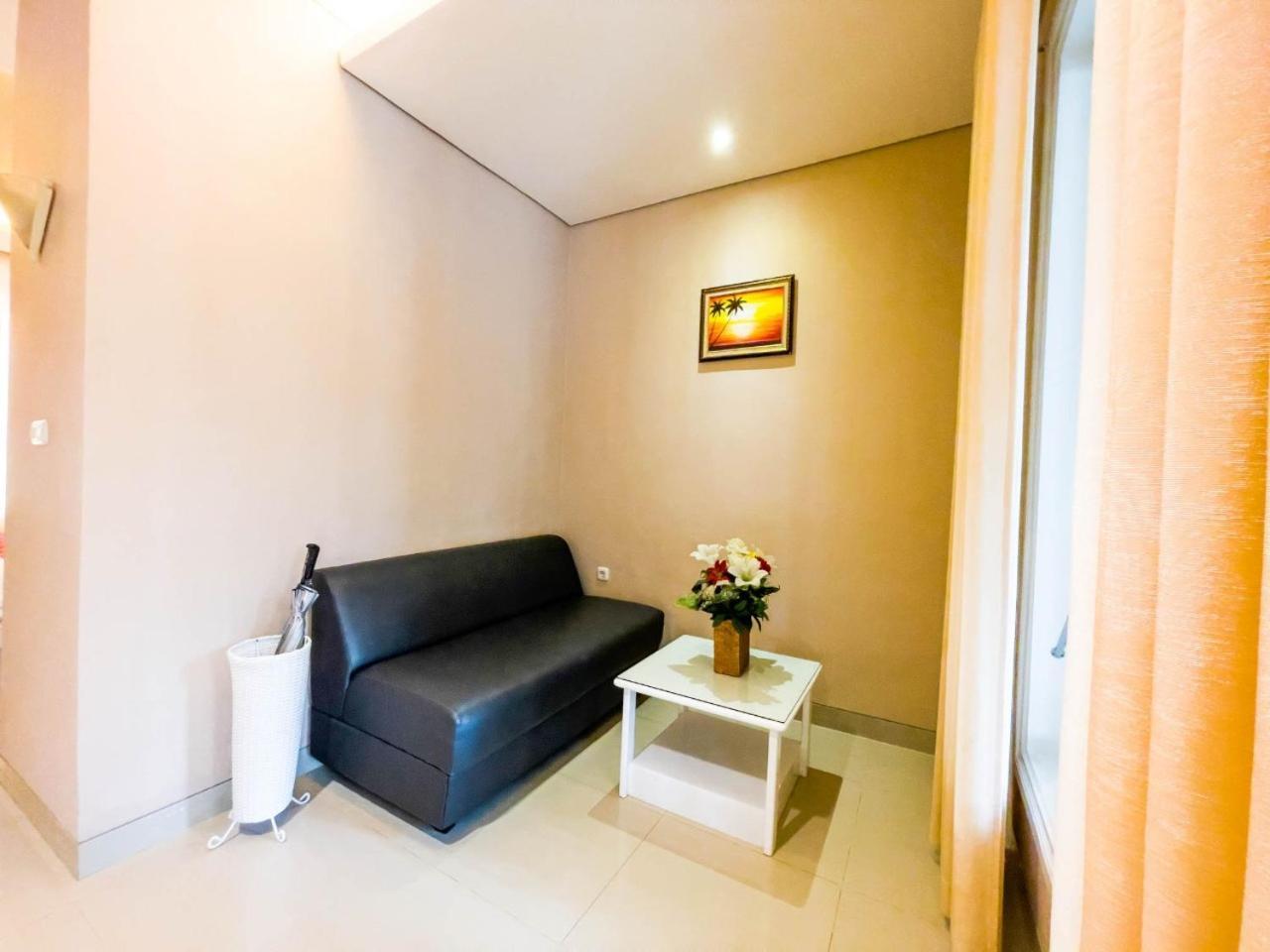 New Surya Hotel Banyuwangi  Dış mekan fotoğraf