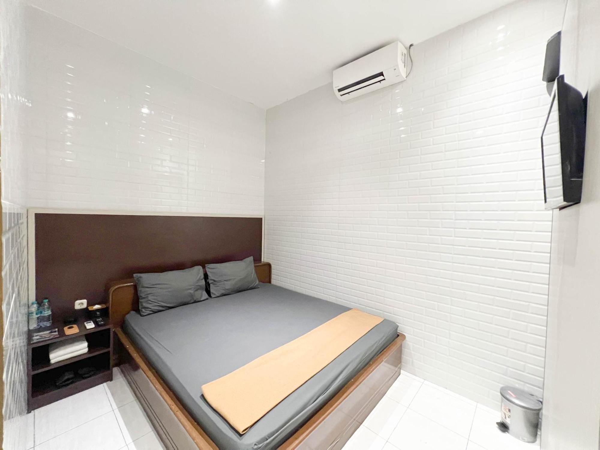 New Surya Hotel Banyuwangi  Dış mekan fotoğraf