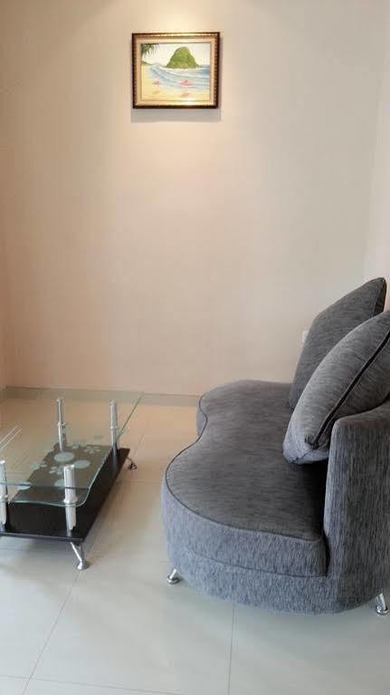 New Surya Hotel Banyuwangi  Dış mekan fotoğraf